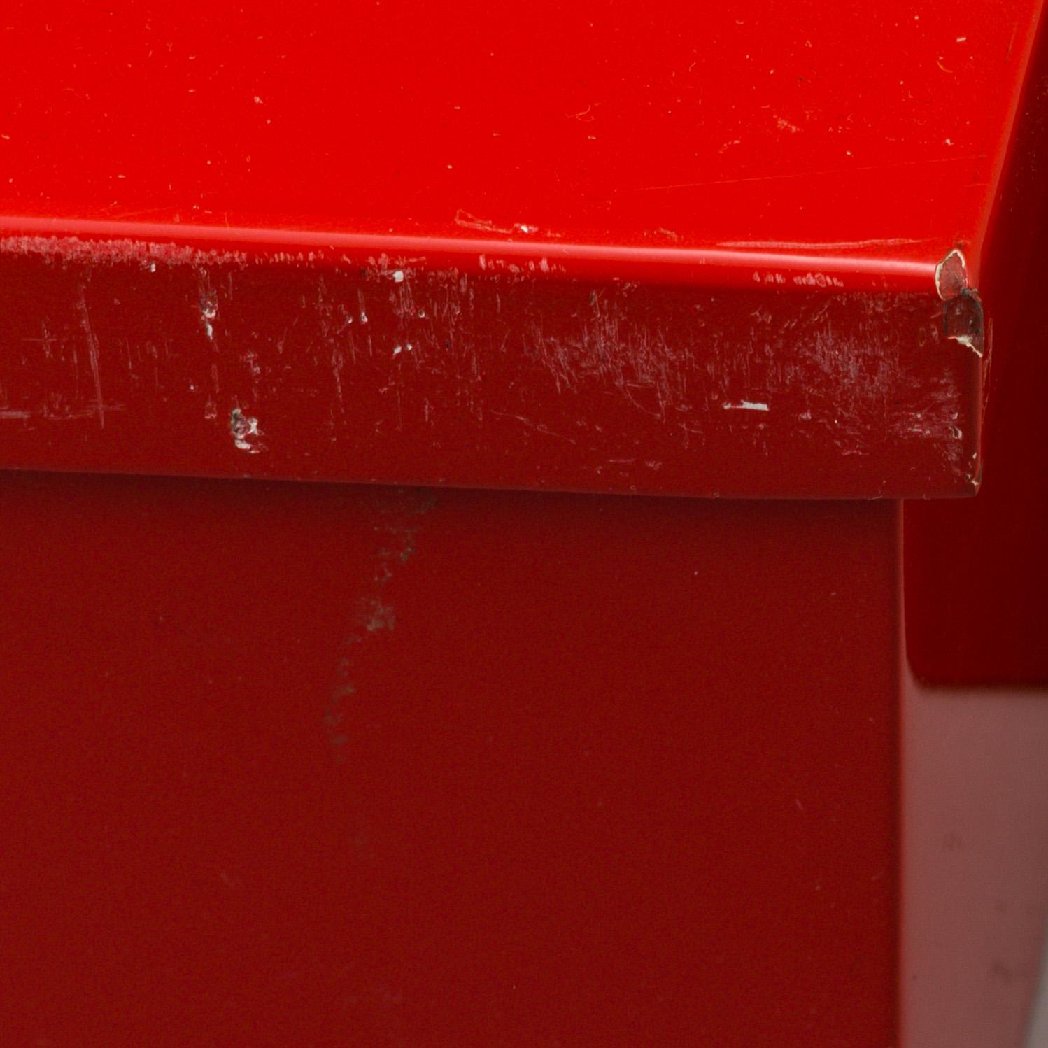 THOMAS ERIKSSON, a medecine caninet from Capellini.