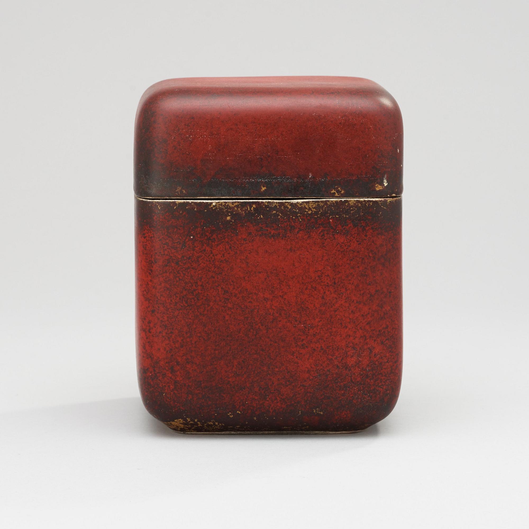 Hans Hedberg, A Hans Hedberg faience box, Biot, France.