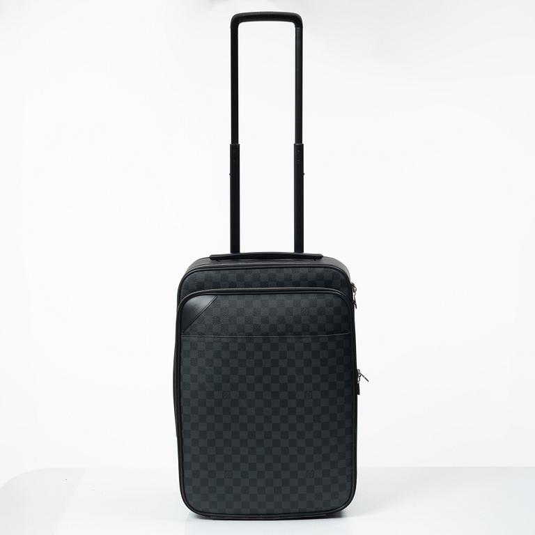Louis Vuitton, resväska/kabinväska, "Pégase 50".