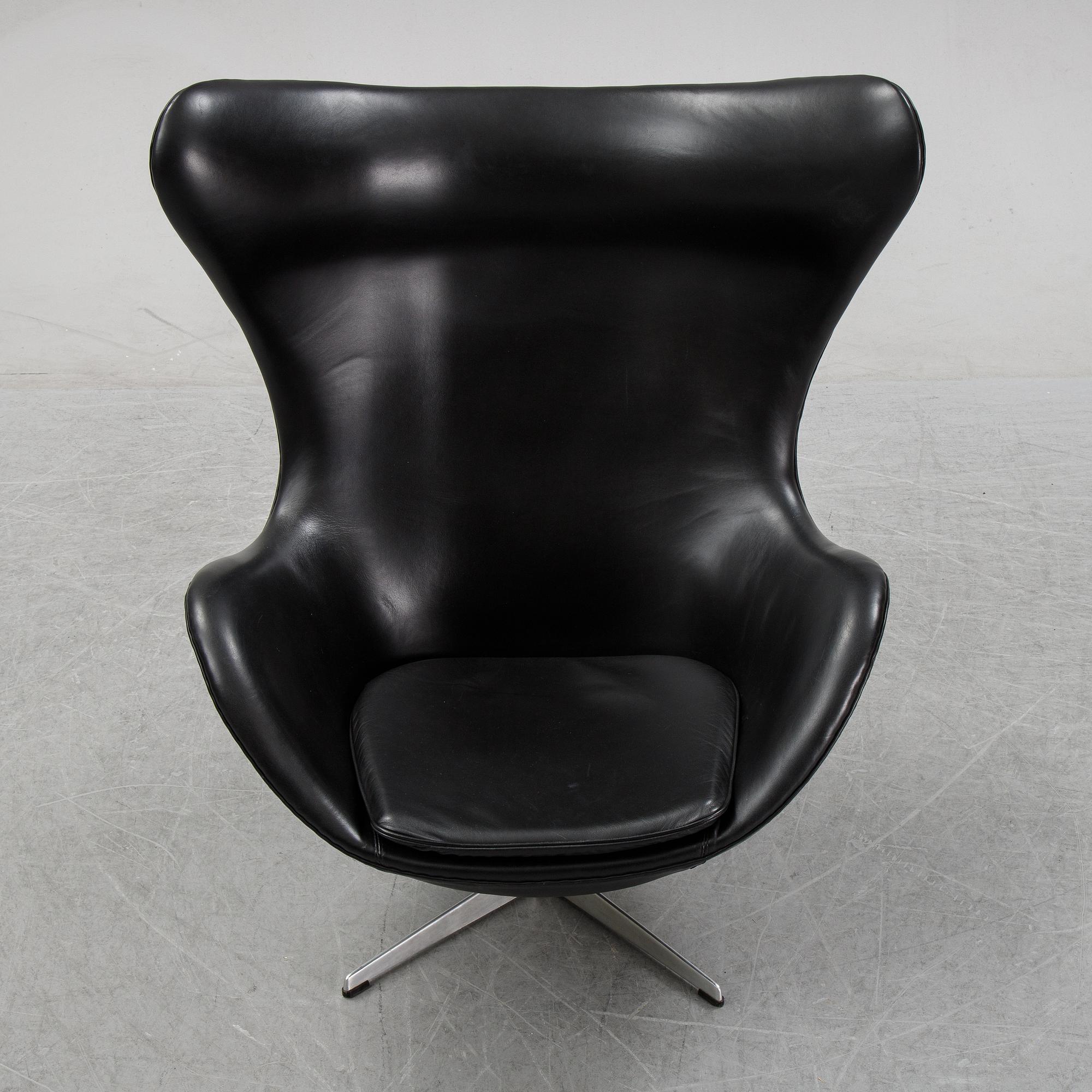 Arne Jacobsen, , "Ägget", fåtölj, model 3316, Fritz Hansen, Danmark.