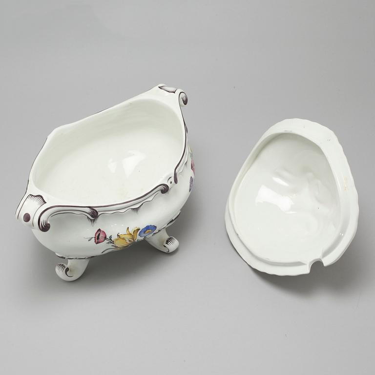 Four pieces of "Rörstrandia" porcelain from 1930-1956.