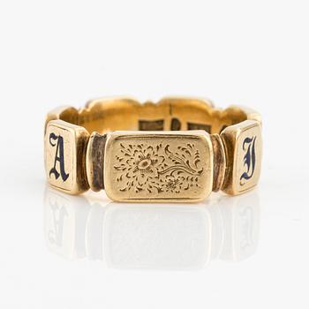 Ring in 18K gold and enamel, with a compartment. 1852.