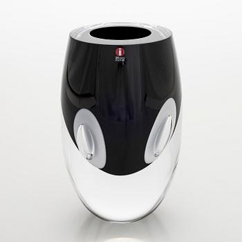 Timo Sarpaneva, veistos "Claritas", signeerattu Timo Sarpaneva Iittala 2002.