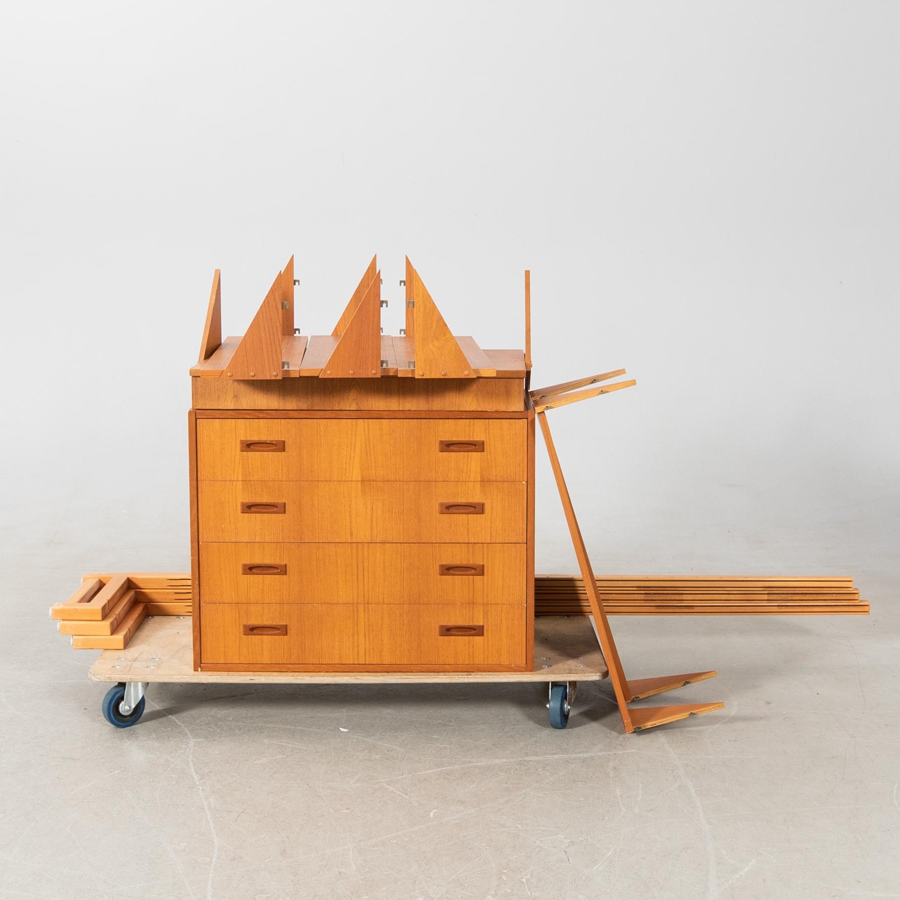 Karhu/Wechert, corner bookcase "Stella" AB Anders Gustafsson Tibro 1960s.