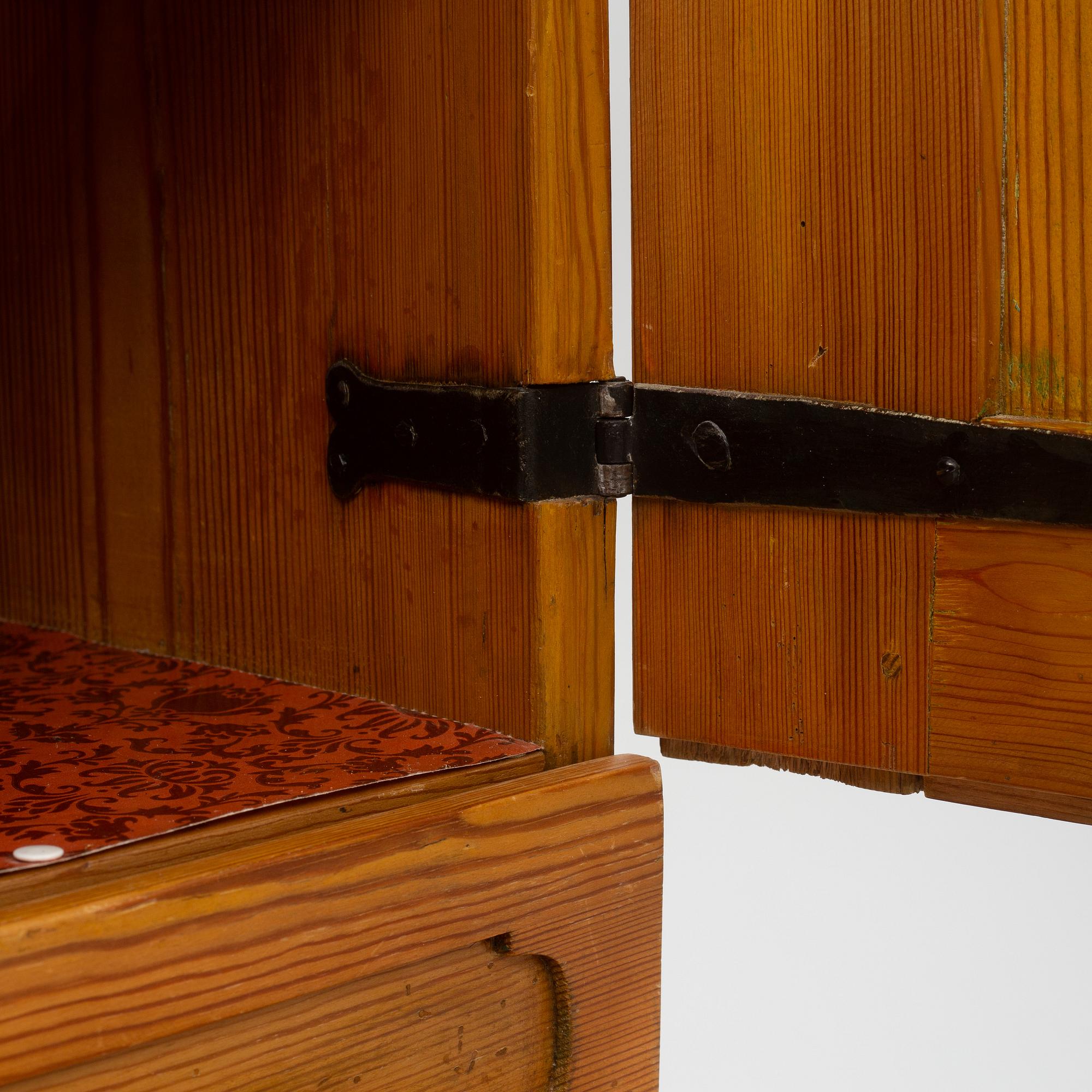 Cabinet, 17th/18th century.