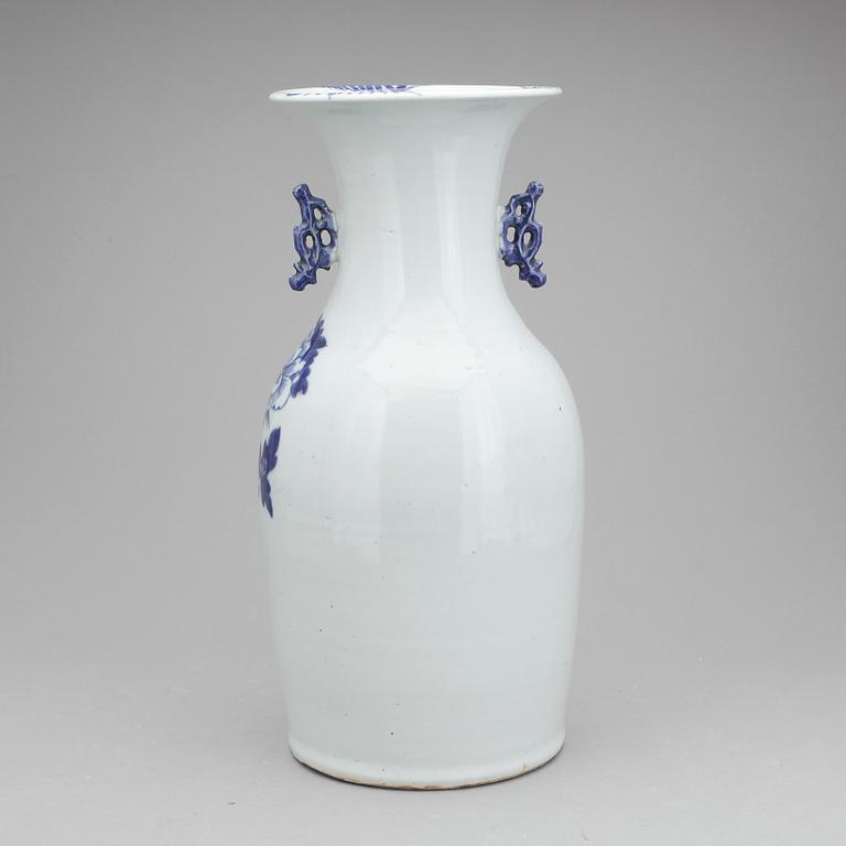 VAS, porslin, Kina, 1800-tal.