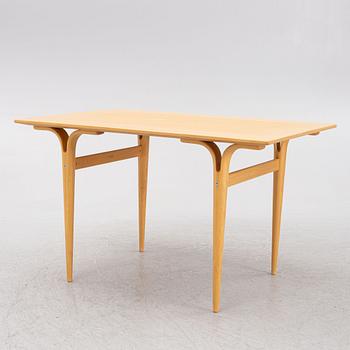Bruno Mathsson, a coffee table, Firma Karl MAthsson, Värnamo, Sweden, 1972.