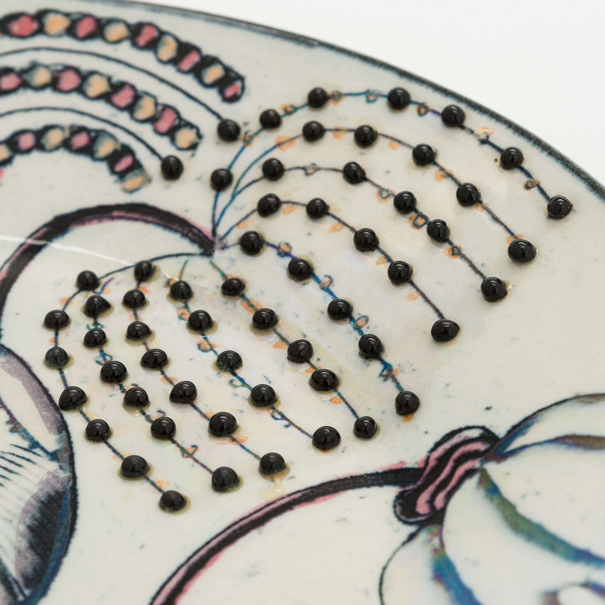 Birger Kaipiainen, A ceramic decorative dish, signed Kaipiainen Arabia.