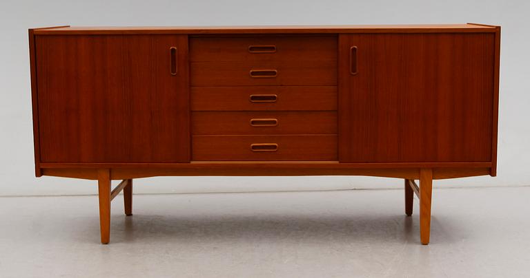 SIDEBOARD, 1900-talets andra hälft.