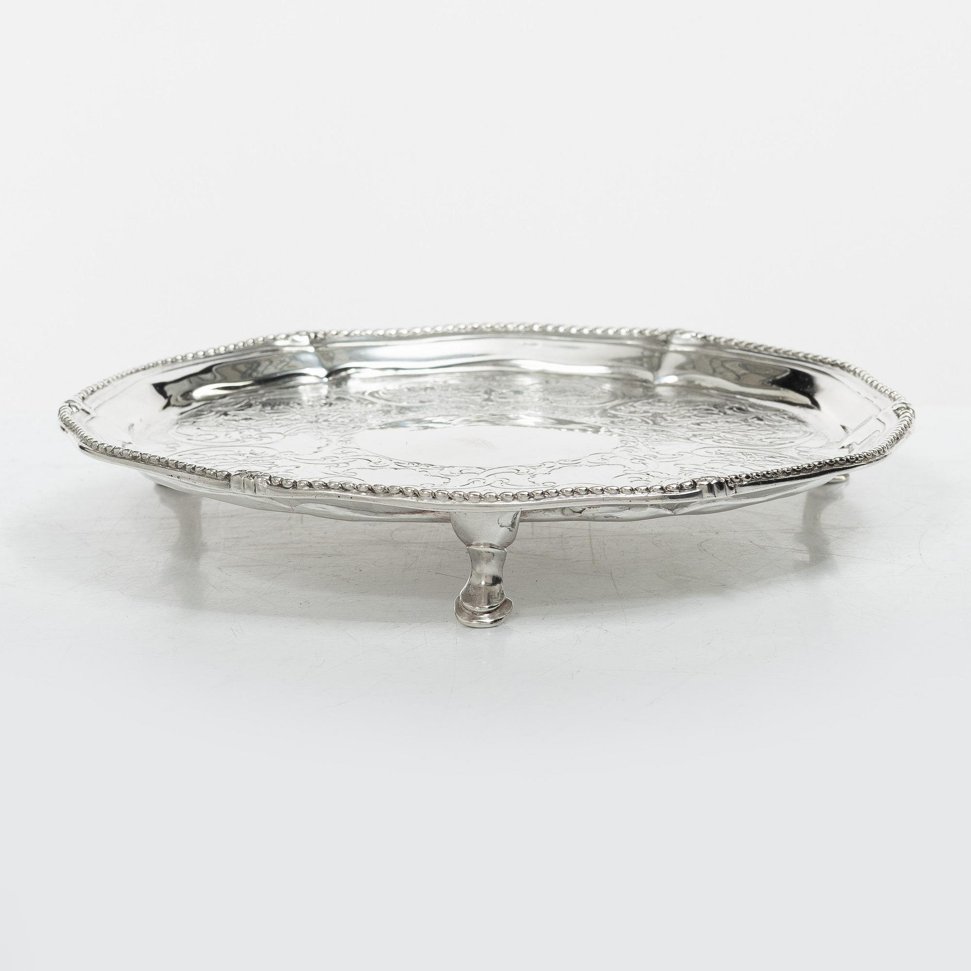 Salver, silver, London, England 1776, William Turton eller Walter Tweedie.