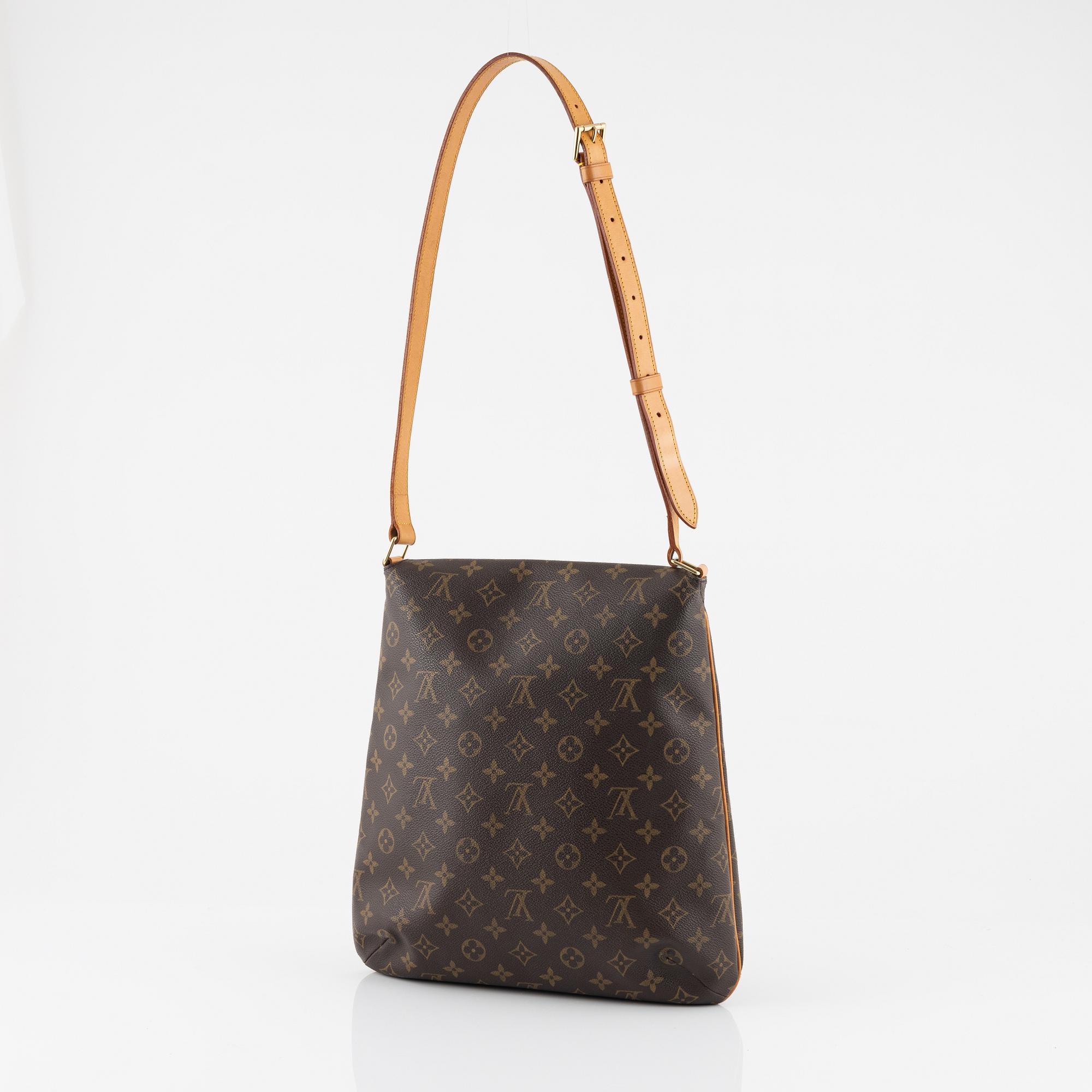 Louis Vuitton, a 'Musette Salsa' cross body bag, 2001.