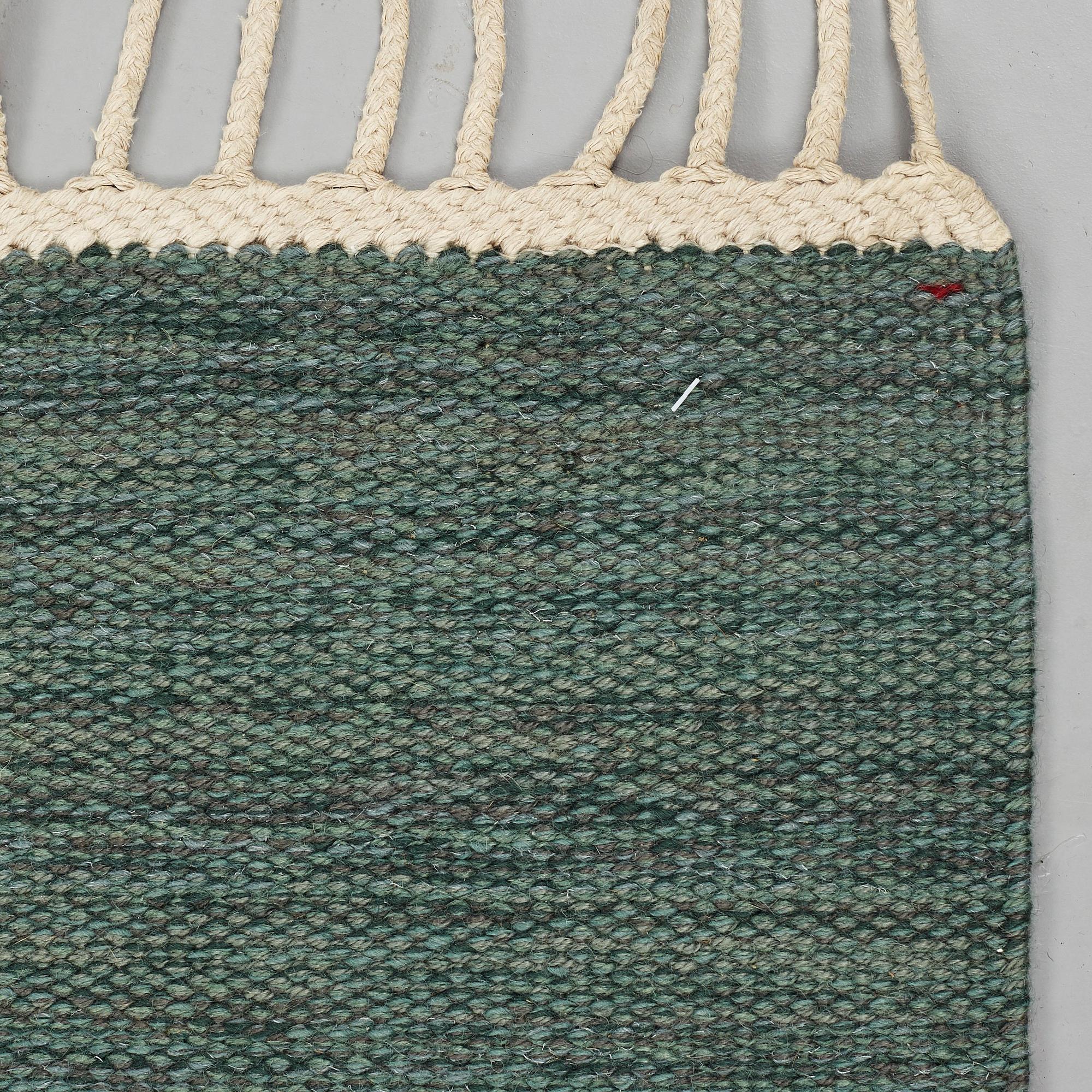 GALLERIMATTA, "Enfärgad BV", slätväv, ca 368 x 118 cm, signerad AB MMF BV.