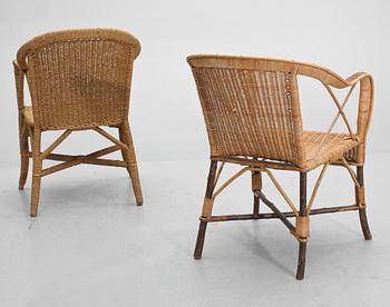 KORGSTOLAR, 2 st, 1900-tal.