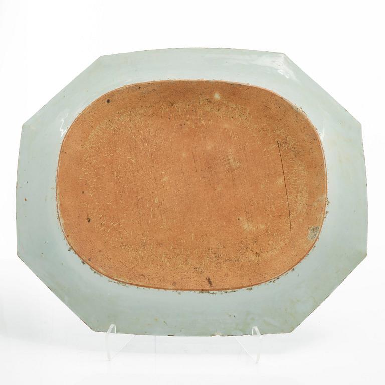 Stekfat, kompaniporslin, Kina, Qingdynastin, Qianlong (1736-95).