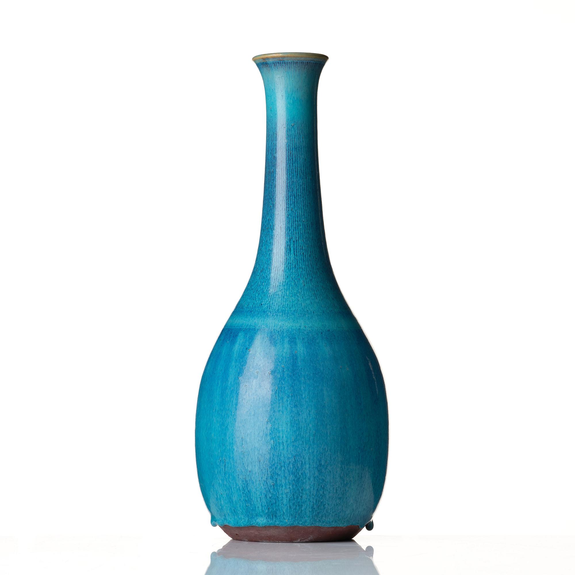 Wilhelm Kåge, a turquoise glazed "Farsta" stoneware vase, Gustavsberg studio, Sweden 1956.