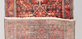 MATTA, Hamadan, 340 x 127 cm.