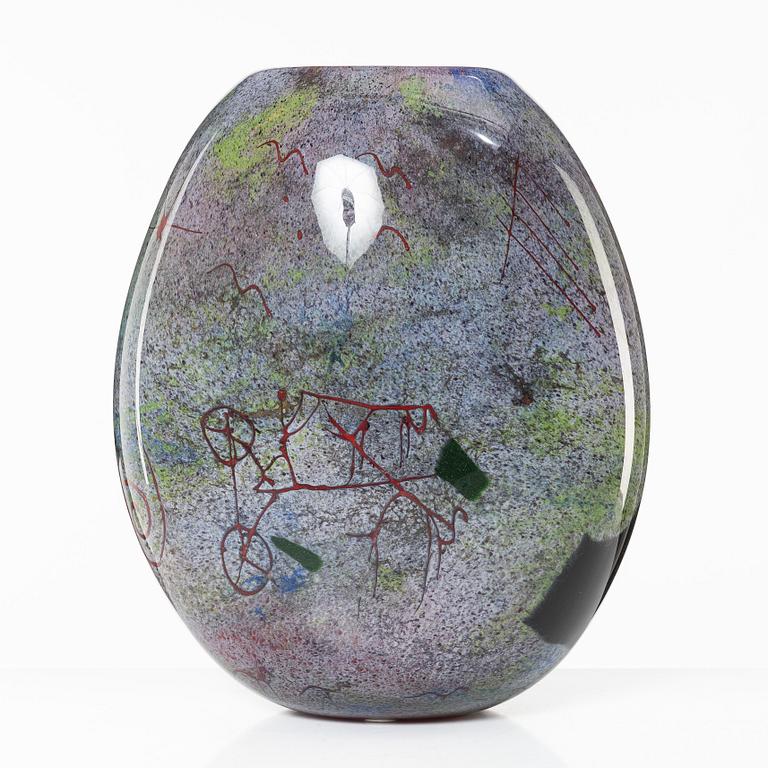 Jan-Erik Ritzman, a glass vase, Transjö 1997.