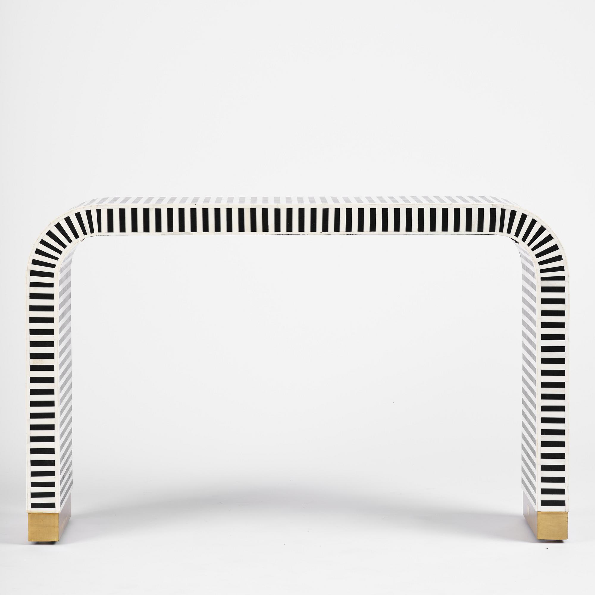 Sideboard, RIJD interior, 2020-tal.