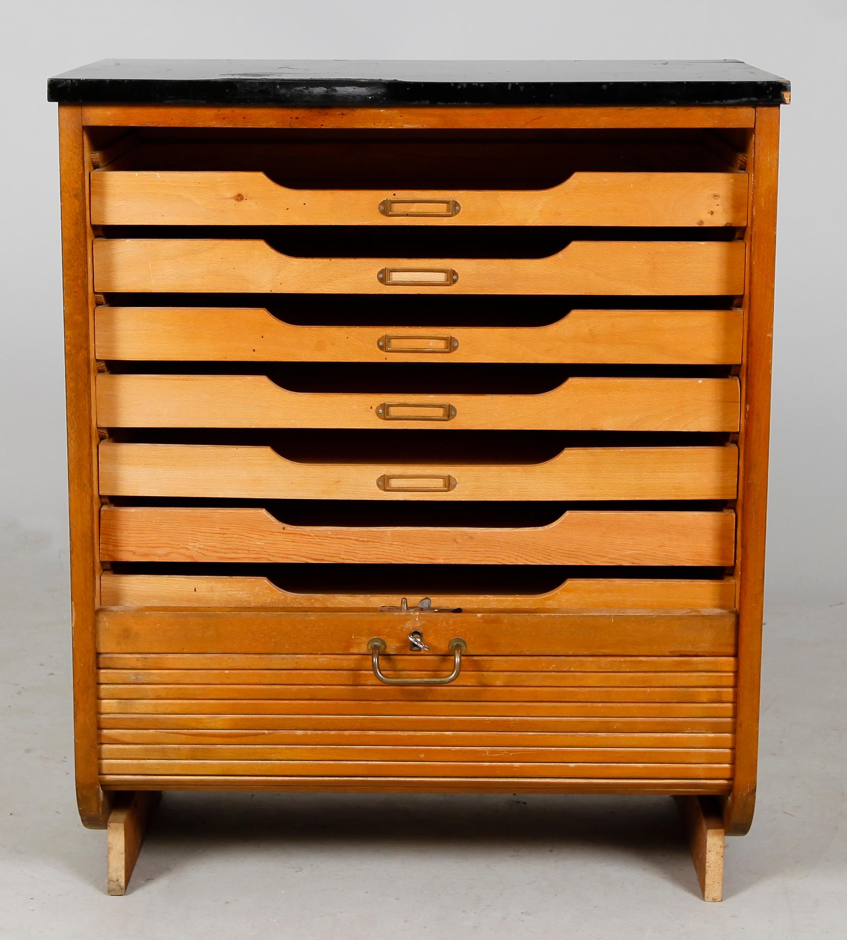 JALUSISKÅP, tidigt 1900-tal.