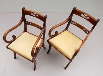 KARMSTOLAR, 1 par, England, 1900-talets första hälft.