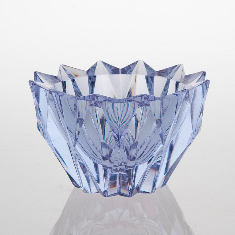 Aimo Okkolin, A CRYSTAL VASE.