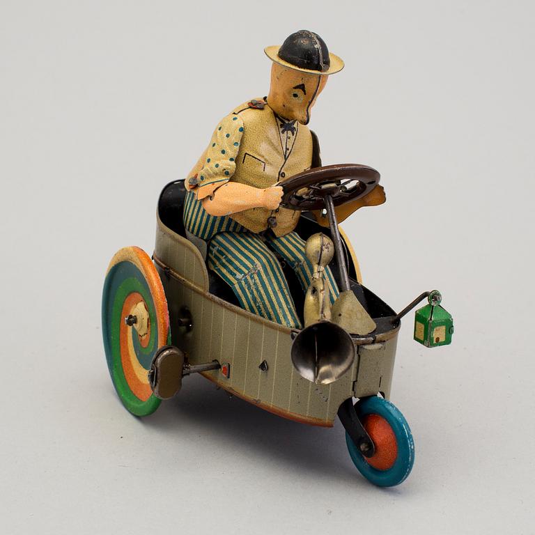 A tinplate "Peter" carriage Germany, 1930/40s.