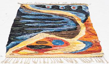 Maj Larsson, a wall hanging, rag rug, signed ML, c. 135 x 90 cm.