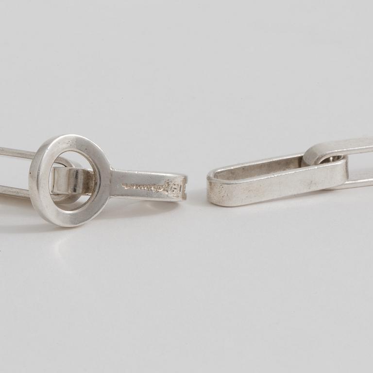 A silver necklace by Karl-Ingmar Johansson, Göteborg, 1977.