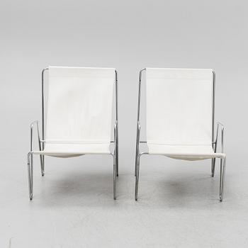Verner Panton, a pair of 'Bachelor' lounge chairs.