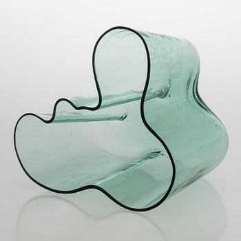 Alvar Aalto, A '9750' vase Karhula Glassworks in production 1937-1949.