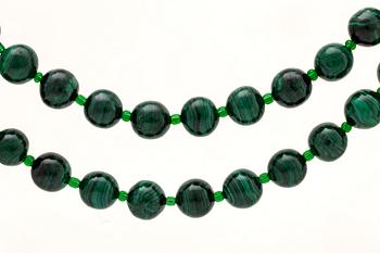 Malachite necklace, beads approx 15 mm and glass beads, approx 80 cm,  clasp metal.