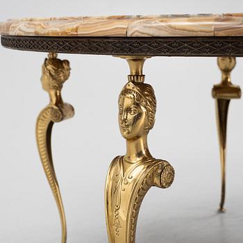 A late 20th century coffee table.