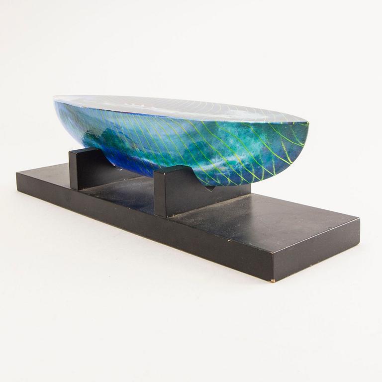 Bertil Vallien, a signed and numbered glass sculpture.