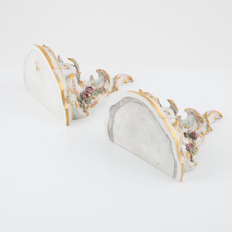 A pair of porcelain wall brackets, Königliche Porzellanmanufaktur (KPM), Berlin, circa 1900.