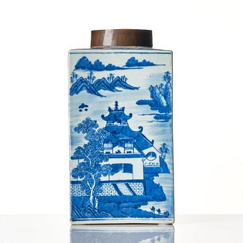 Teburk, porslin. Qingdynastin, Qianlong (1736-95).