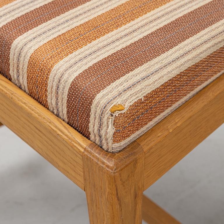 Carl Malmsten, eight 'Ambassadör' chairs, Åfors Möbelfabrik.