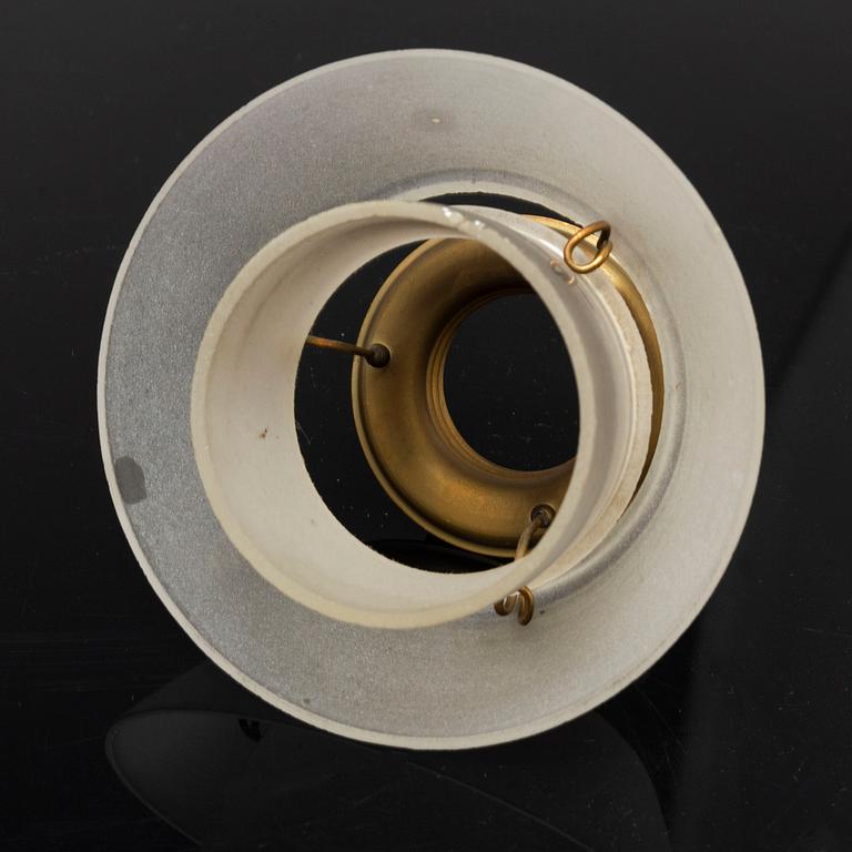 POUL HENNINGSEN, reservdelar till PH-lampor, 3+3+3 glasskärmar samt hållare, Louis Poulsen, troligen 1900-talets förra.