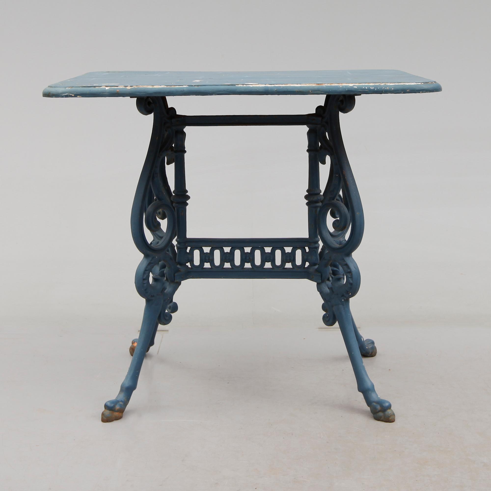 TRÄDGÅRDSBORD, 1900-talets första hälft.