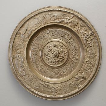 VÄGGPLAKETT, patinerad metall, J & C.G. Bolinders, Stockholm, 1900-talets början.