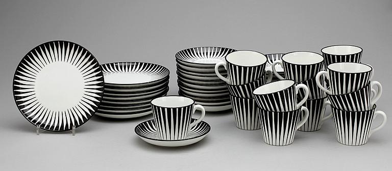 KAFFESERVIS, 24 delar + 4 kaffefat, flintgods, "ZEBRA", Uppsala Ekeby Gefle, 1900-talets mitt.