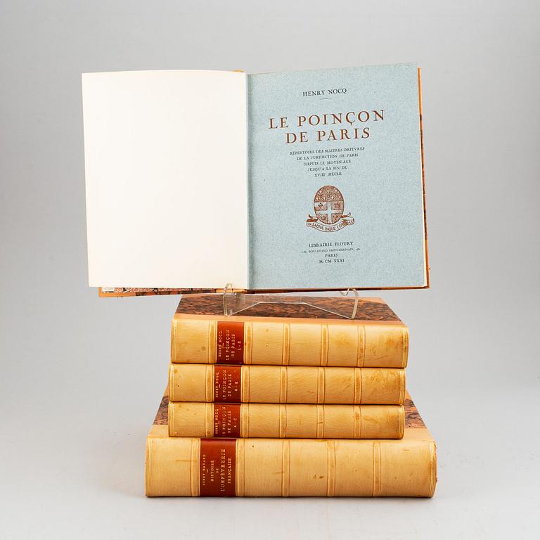 Books, 4+1 "Le Poincon de Paris", av Henry Nocq, Paris 1926-1931 and "Histoire de l'Orfèvrerie Française", Paris 1896.