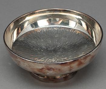SKÅL PÅ FOT, silver, MGAB, Löfman, Uppsala 1980.