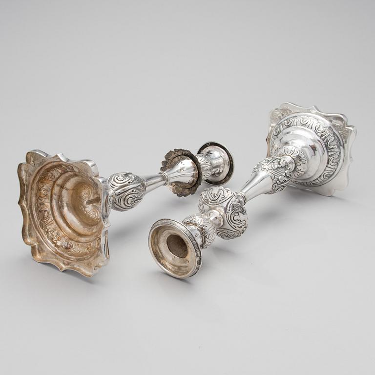 LJUSSTAKAR, ETT PAR, silver, Orgeev (Orhei) Russia, 1800-tal.