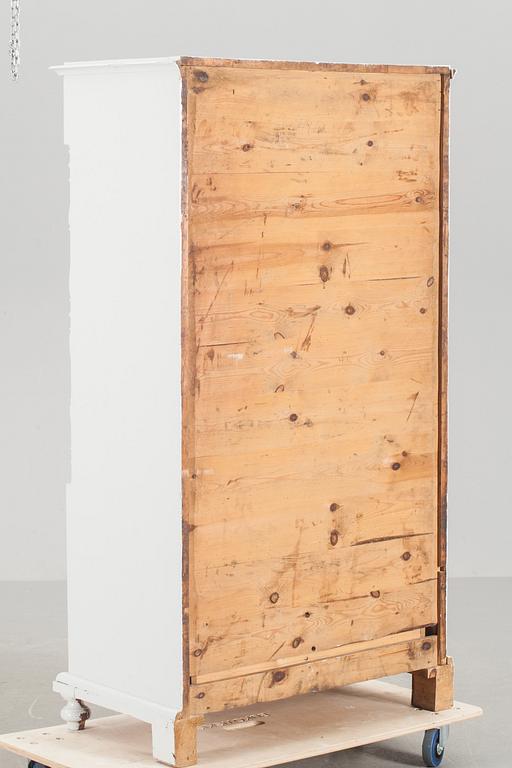 KLÄDSKÅP, nyrenässans, 1800-talets slut.