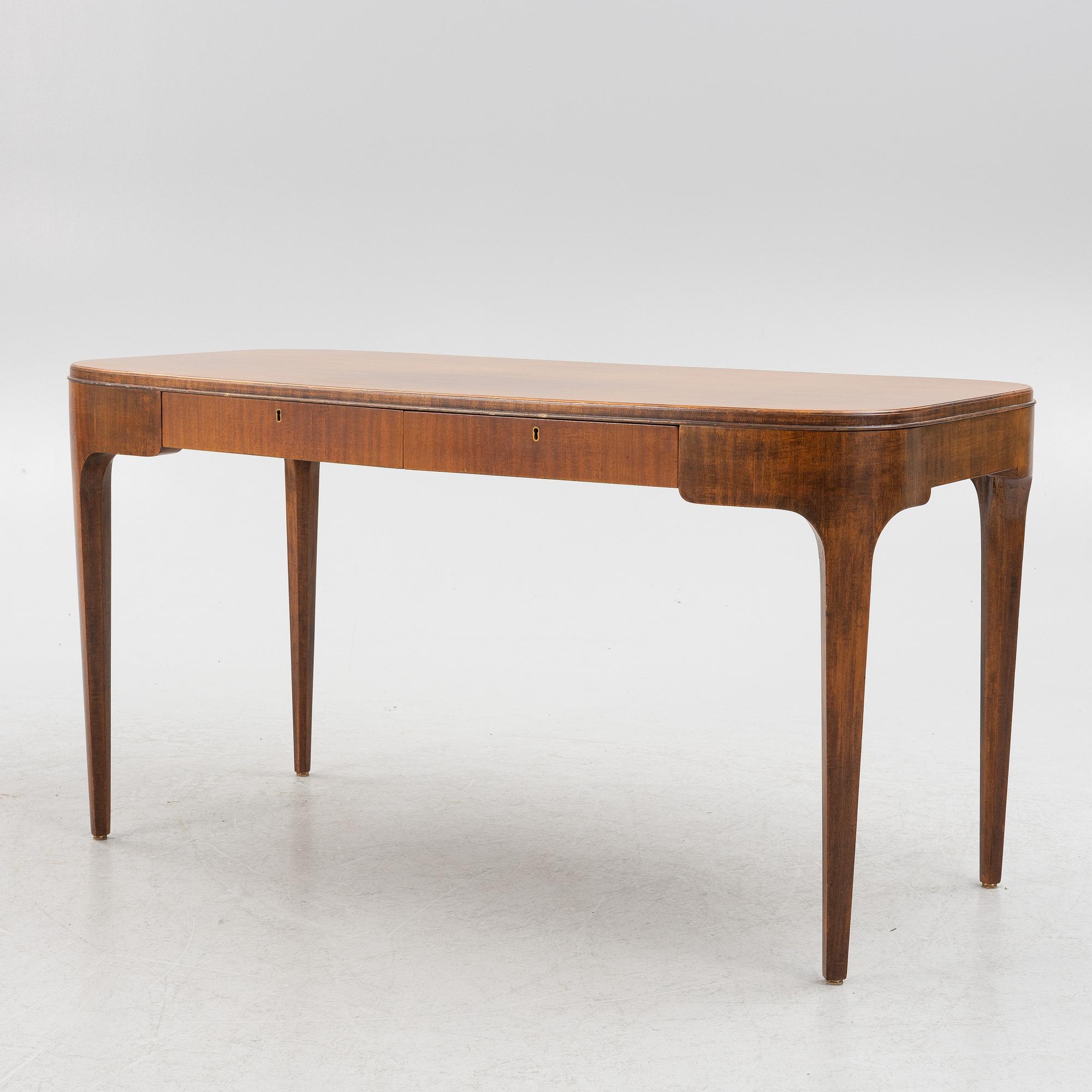 Desk, probably executed by cabinetmaker Hjalmar Jackson, Stockholm, 1920s-30s.