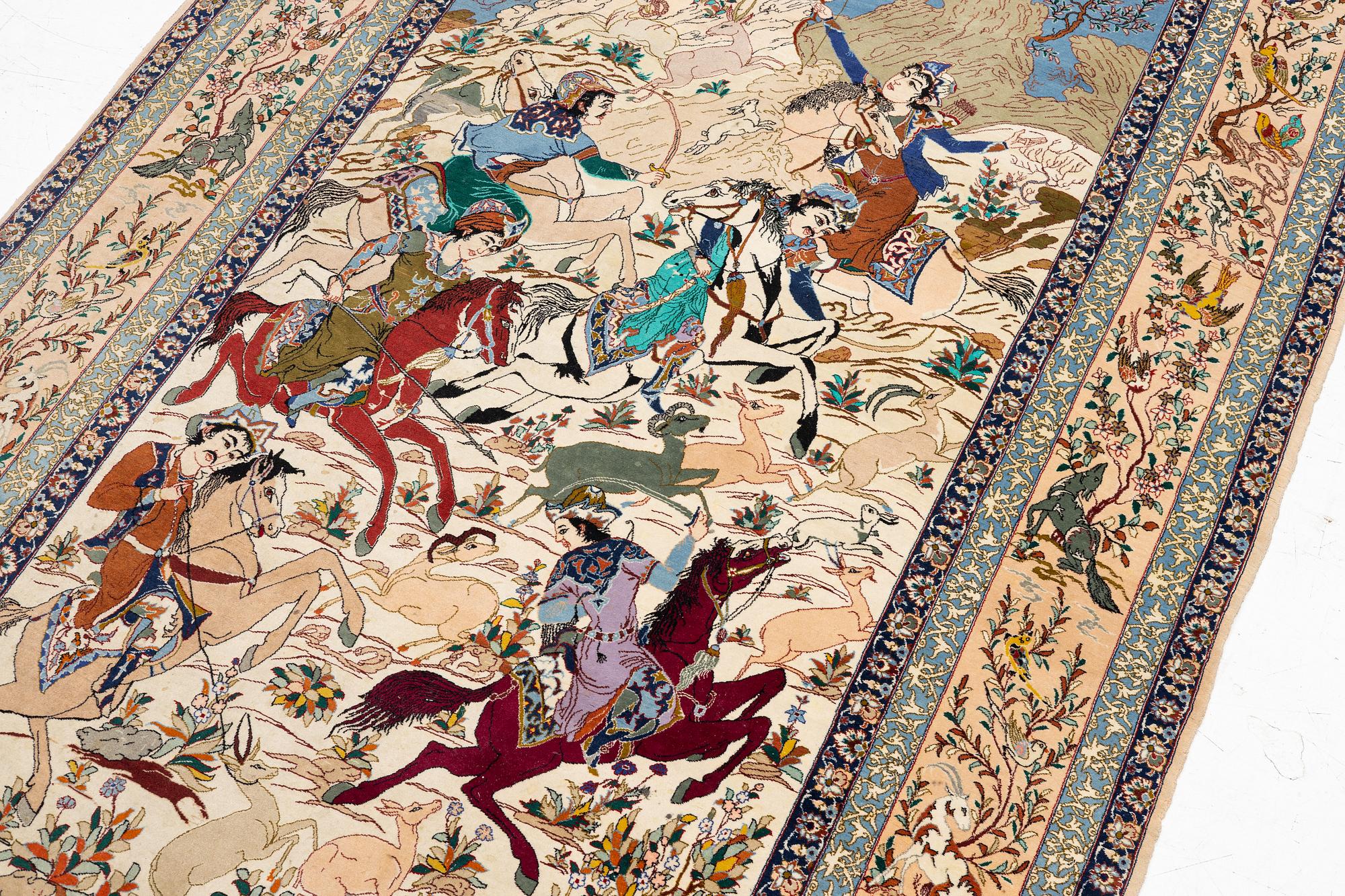 Matta, Isfahan, figural, signerad, ca 240 x 150 cm.