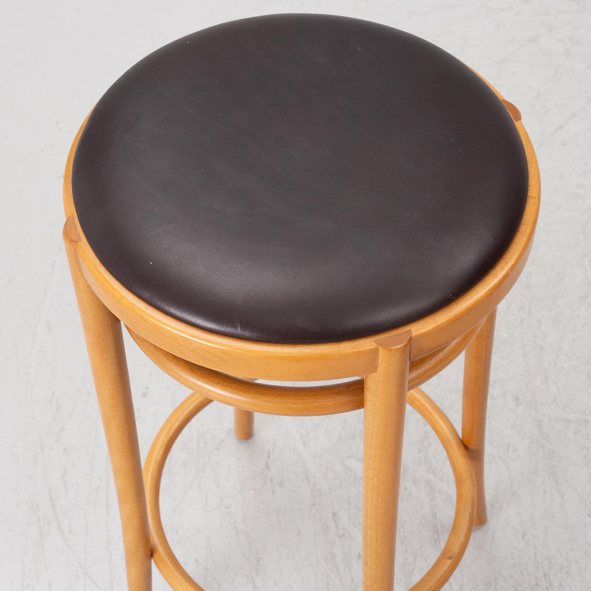Jonas Bohlin, Four 'Piruett' bar stools, Gemla Fabrikers AB, 2008.