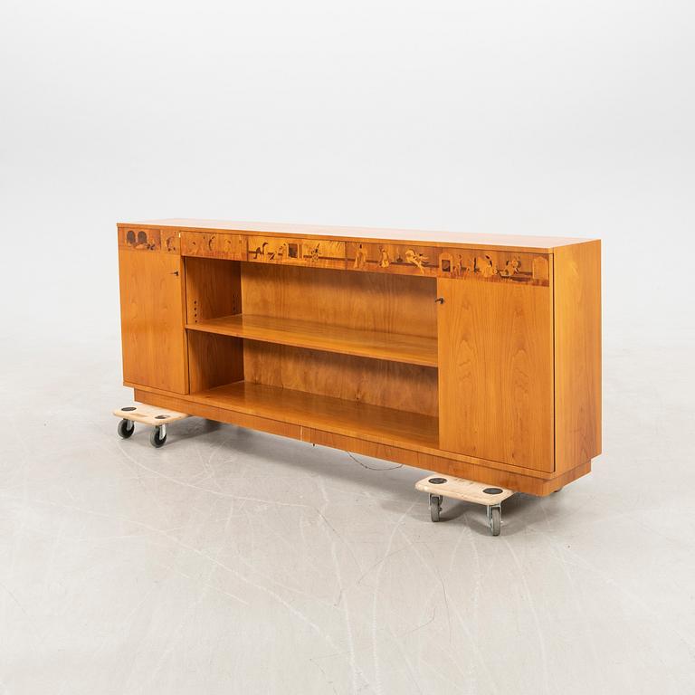 Sven Ekholm & Erik Mattson bookcase Lammhults Chair & Furniture Factory/Mjölby Inlay 1940s Swedish Modern.