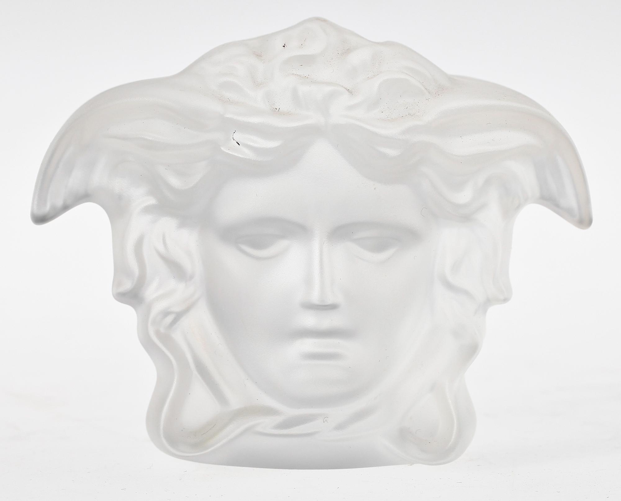 BREVPRESS, kristall, "Gorgona", Rosenthal för Versace.