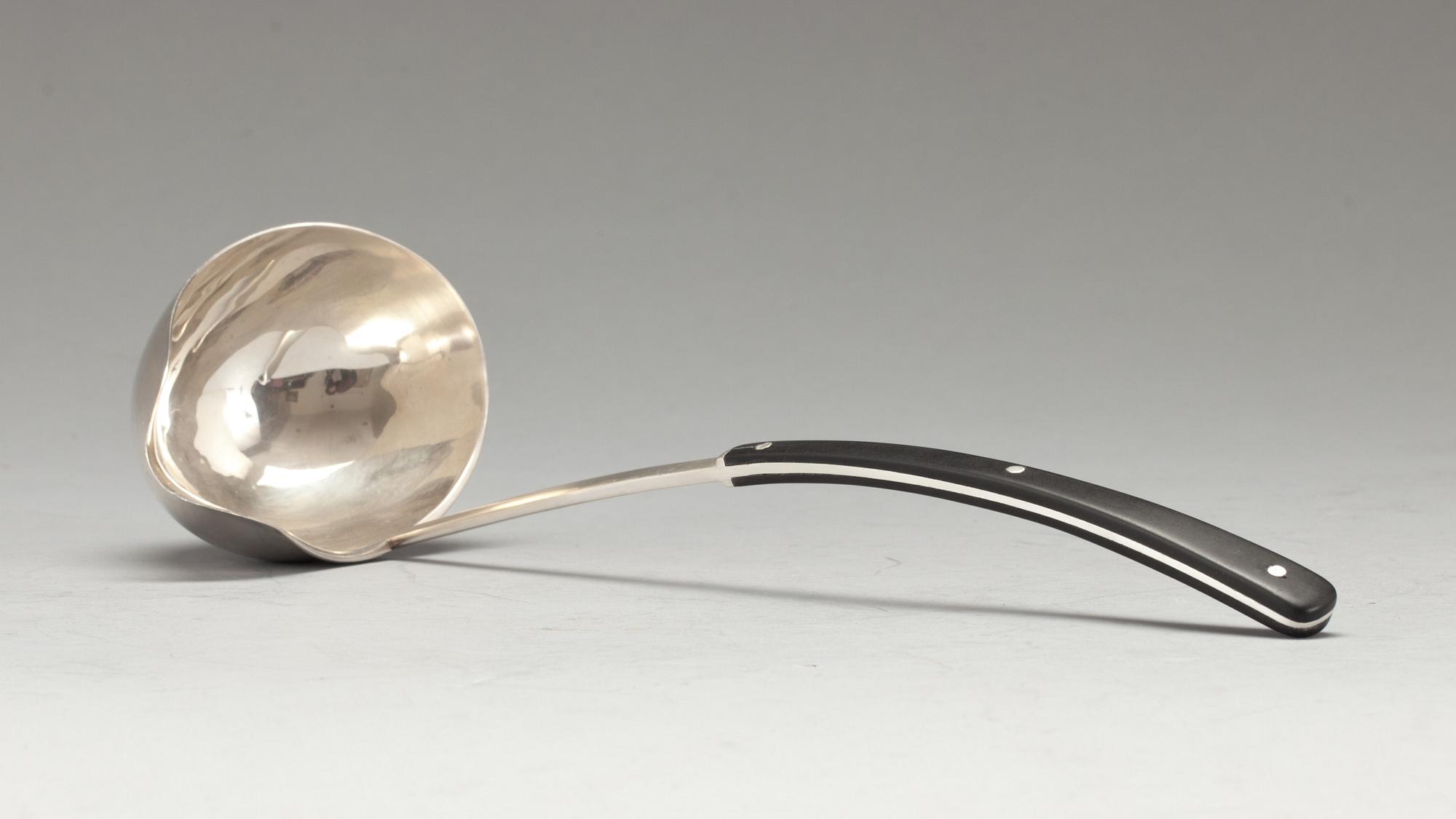 SLEV, design Åke Strömdahl, för Hugo Strömdahl, Stockholm 1953. Ca 130gr.